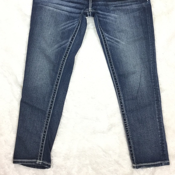 SOLD❌Miss Me Signature ankle skinny jeans - Picture 4 of 8